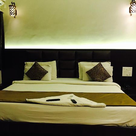 Hotel Sai Kripa Imperial Daman Buitenkant foto