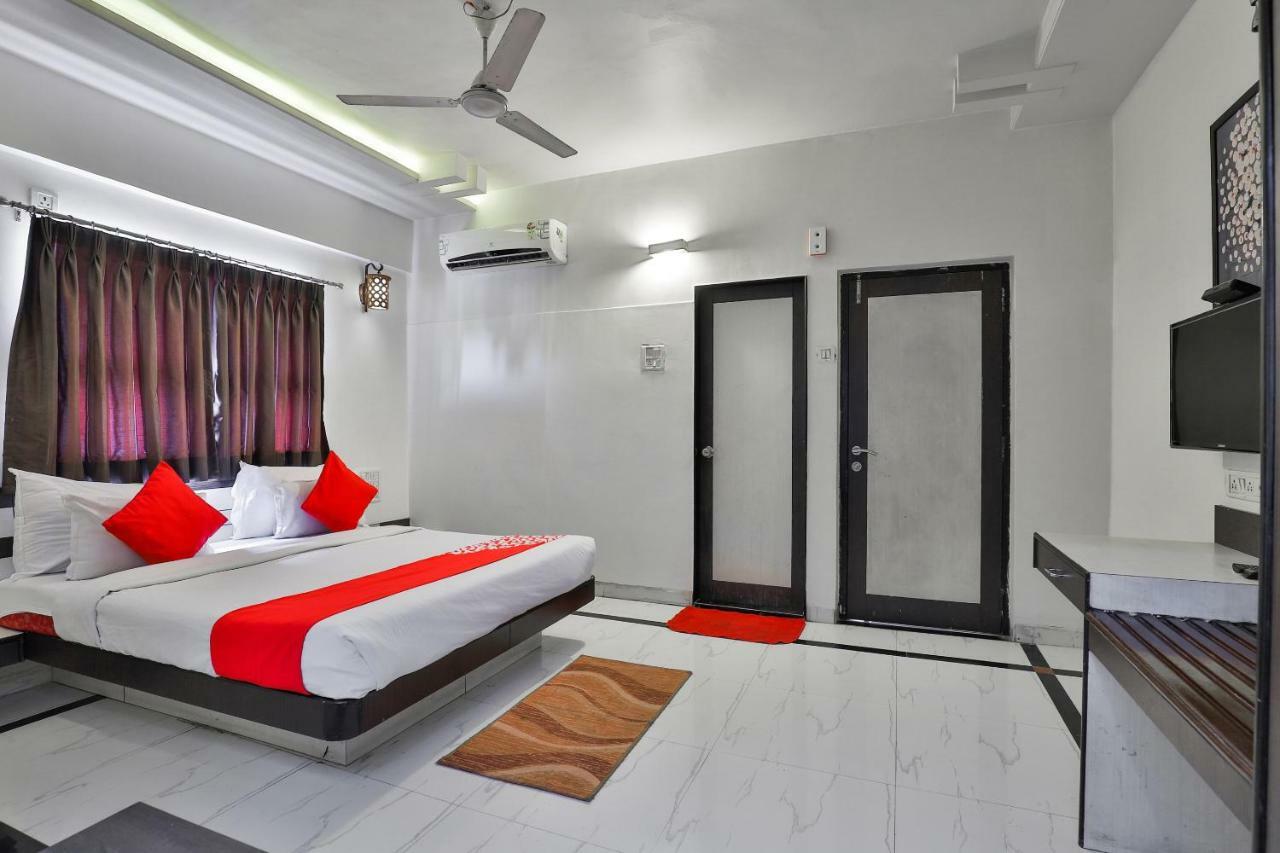 Hotel Sai Kripa Imperial Daman Buitenkant foto