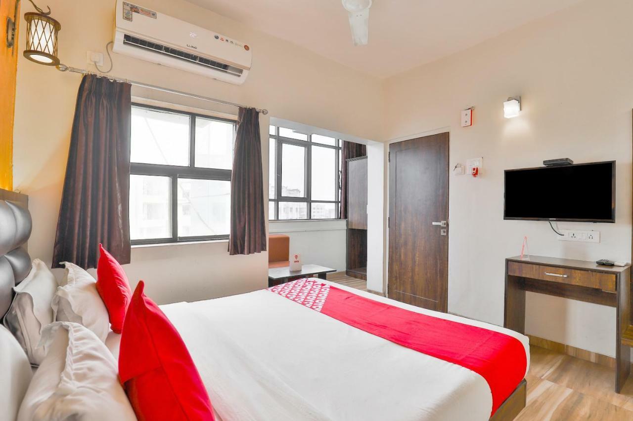 Hotel Sai Kripa Imperial Daman Buitenkant foto