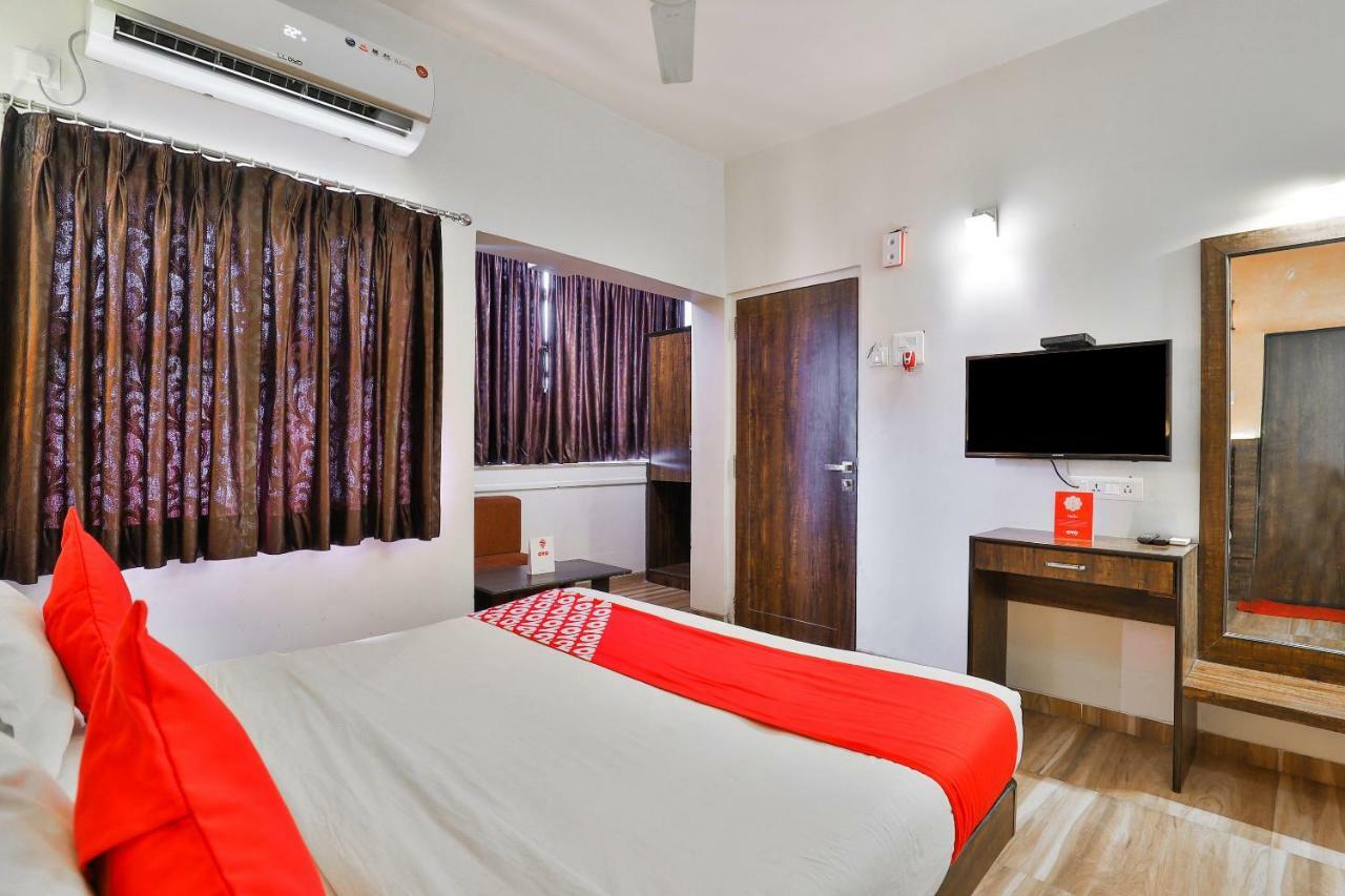 Hotel Sai Kripa Imperial Daman Buitenkant foto