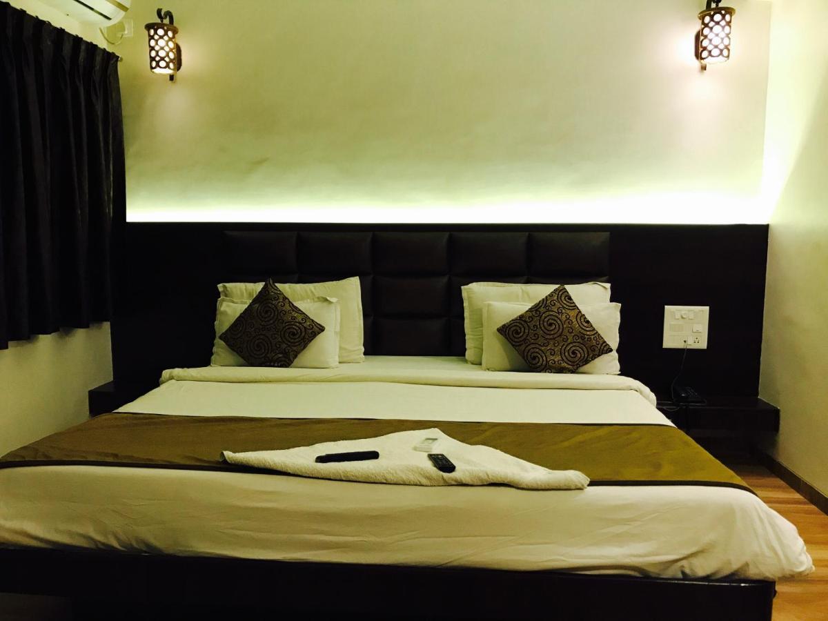 Hotel Sai Kripa Imperial Daman Buitenkant foto