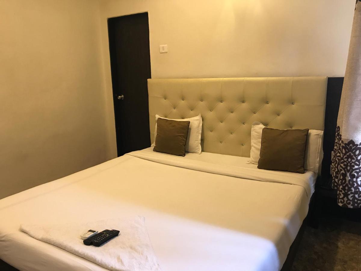 Hotel Sai Kripa Imperial Daman Buitenkant foto